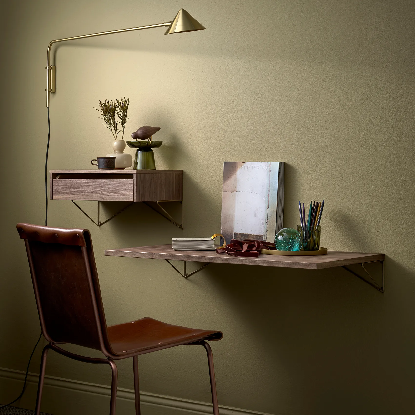 Pythagoras Schreibtischplatte, Walnuss Maze