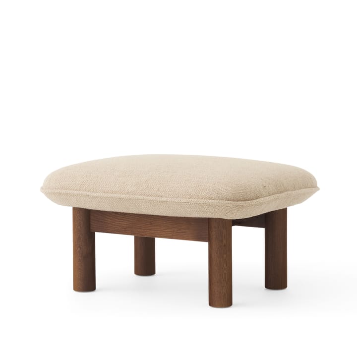 Brasilia Fußhocker - Stoff bouclé 02 beige, Dunkelgebeiztes Eichenholzgestell - MENU