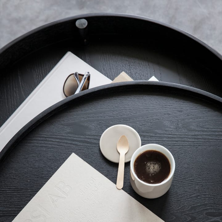 Turning Tisch - Esche schwarz gebeizt-Messing - MENU