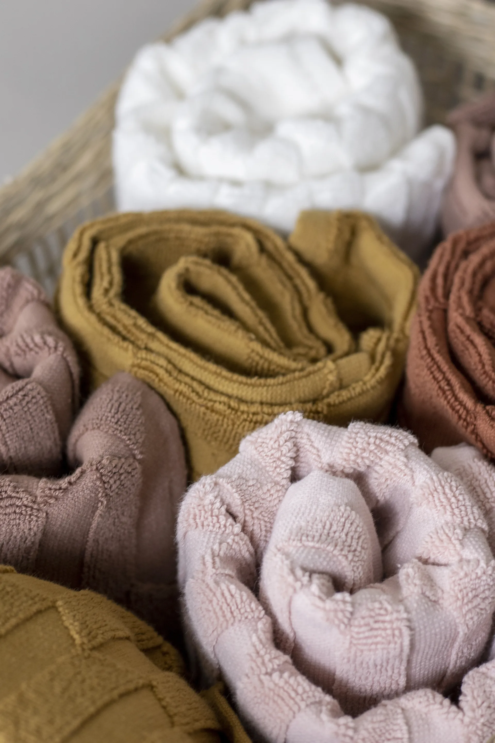 Geo Handtuch 50 x 95 cm, Powder rose Mette Ditmer