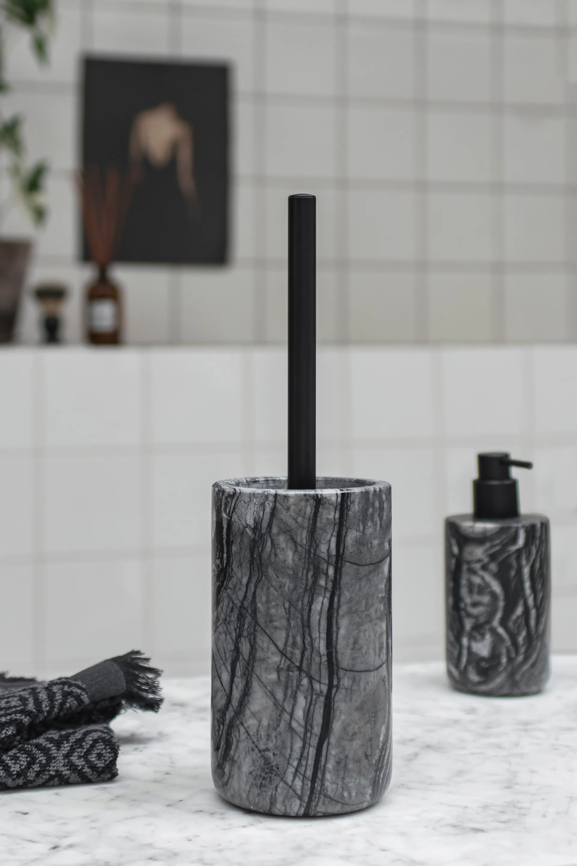 Marble Toilettenbürste 36 cm, Schwarz-grau Mette Ditmer
