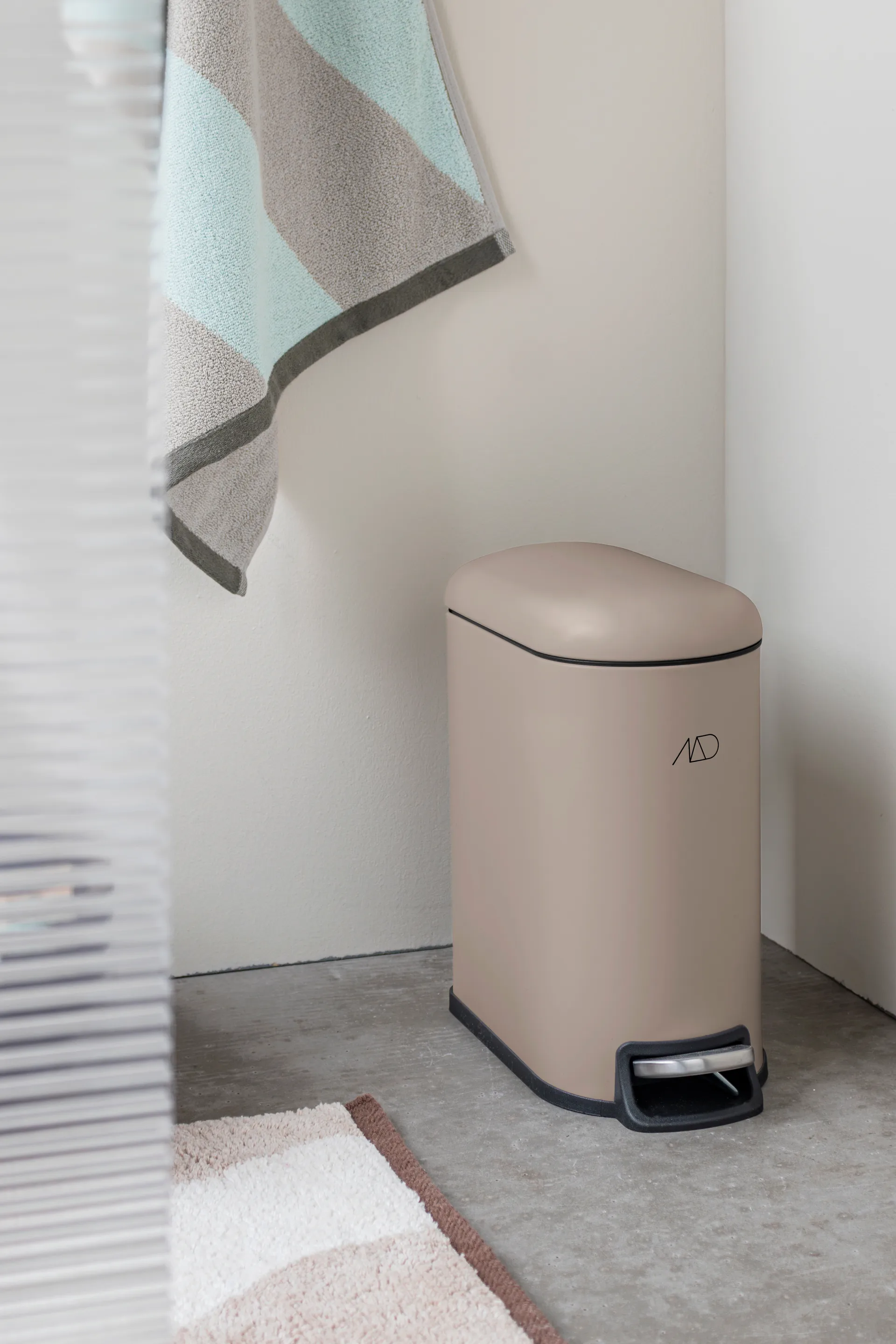 Mini-Walther Pedaleimer 5 L, Sand Mette Ditmer