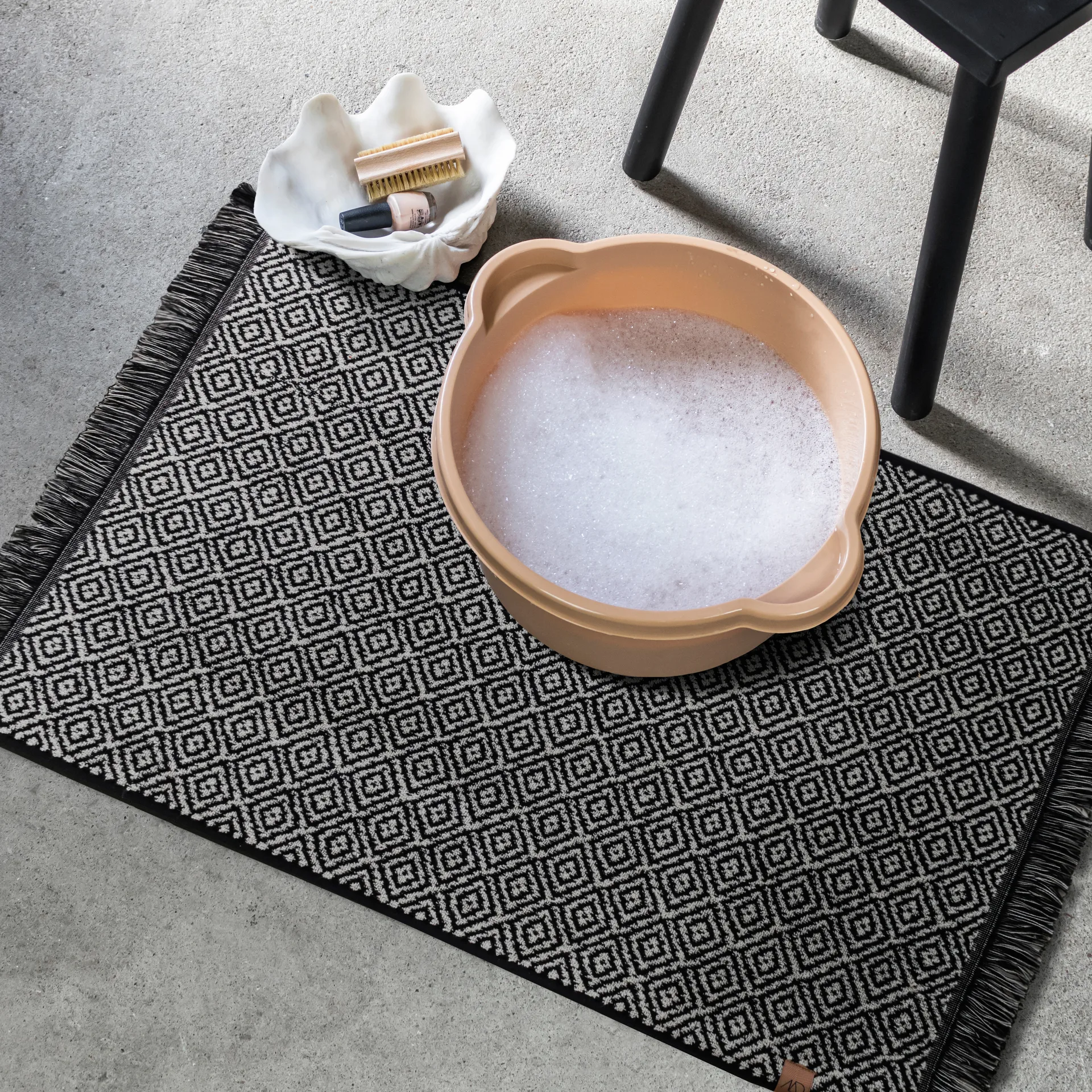 Morocco Badezimmerteppich 50 x 80cm, Black-white Mette Ditmer