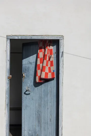 Retro Handtuch - Dark orange, 50x90 cm - Mette Ditmer