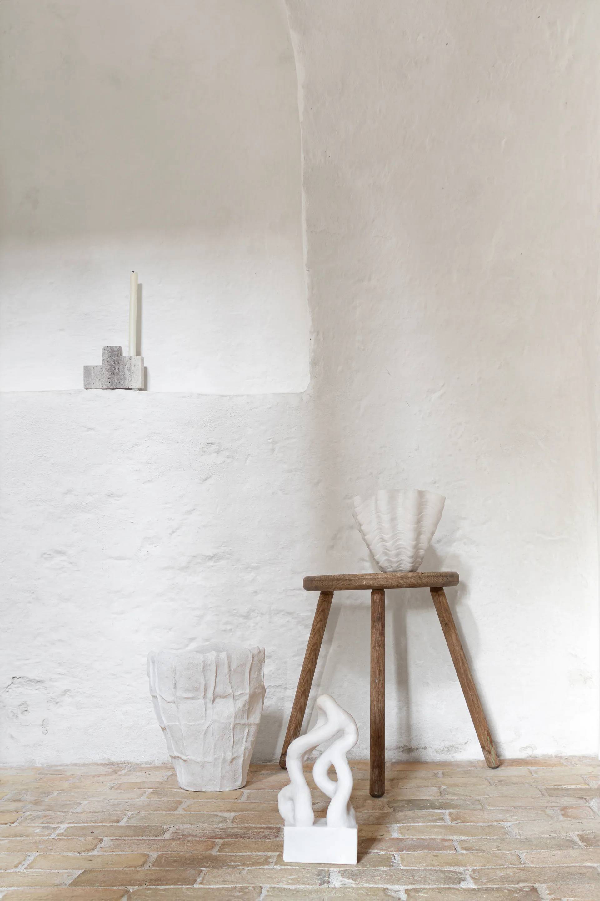 Shell Vase, Small, 22 cm, white Mette Ditmer