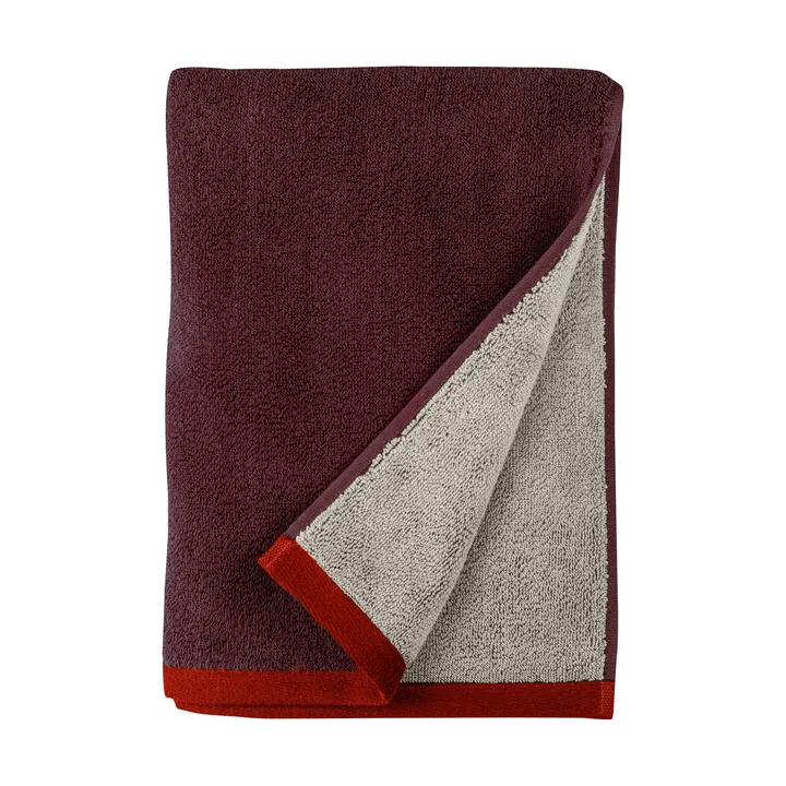 Soft Badehandtuch 70x133 cm - Gray-Red (grå-röd), 70x133 cm - Mette Ditmer
