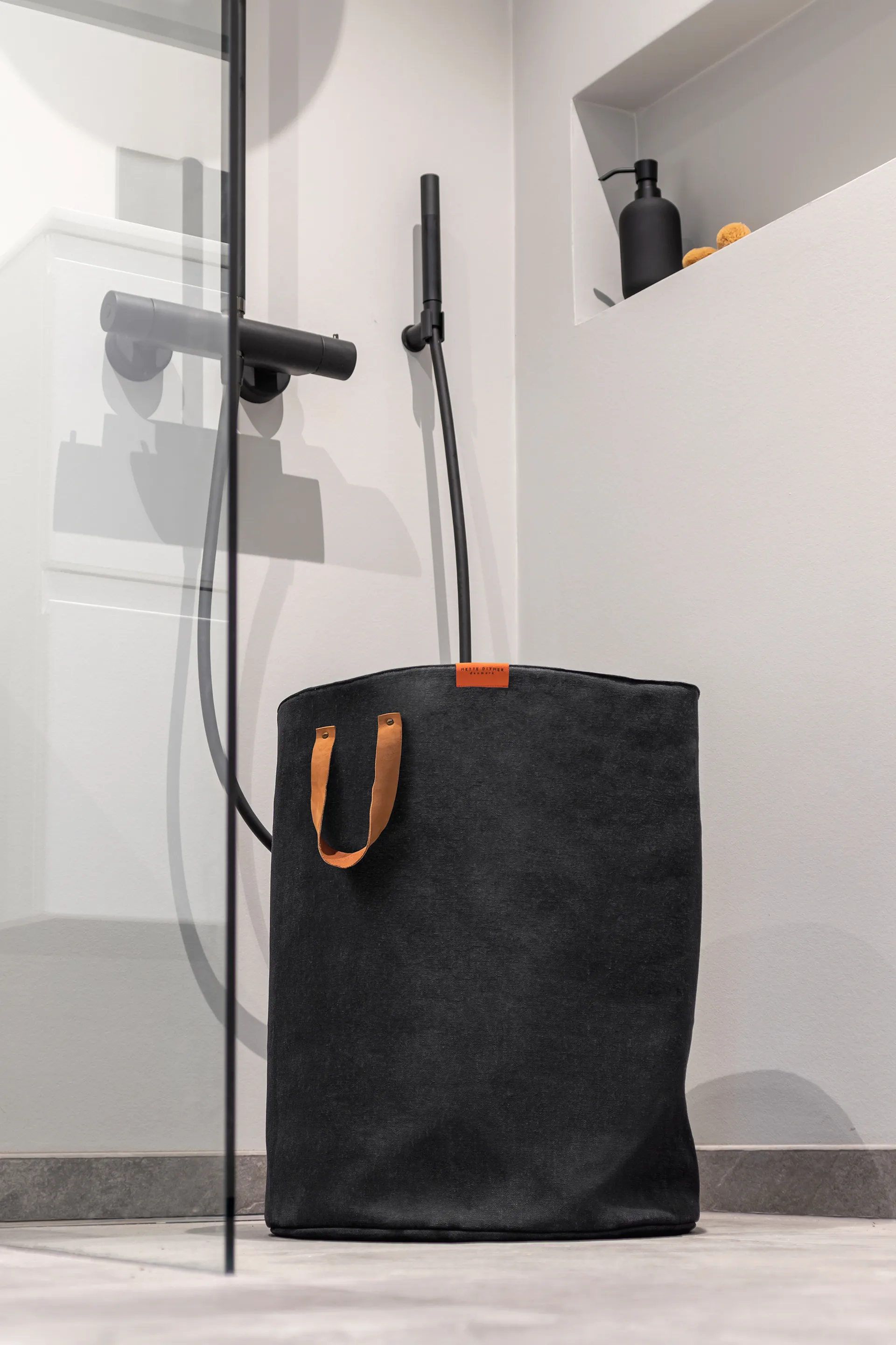 Sort It Wäschekorb, Black Mette Ditmer