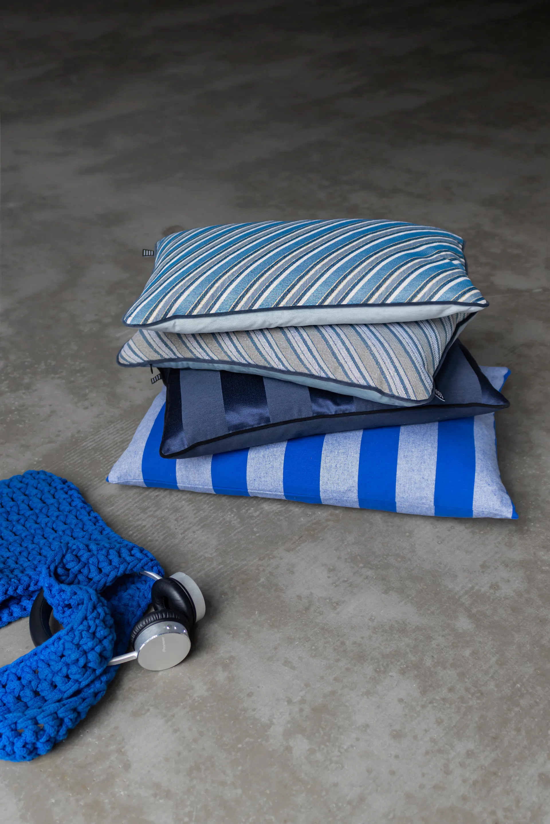 Stripes Kissen 40 x 60cm, Cobalt Mette Ditmer