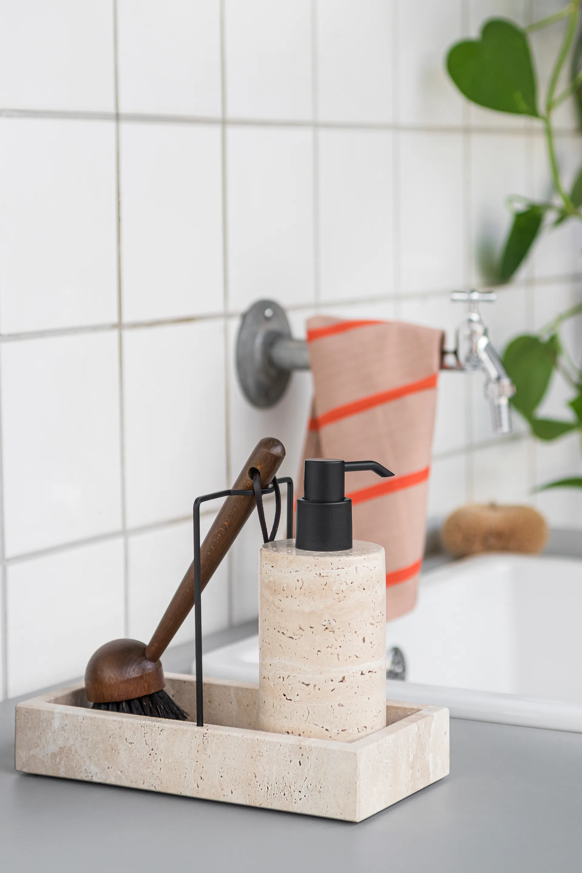 Travertine Spülbeckenorganisator 12x23,5 cm, Linen Mette Ditmer