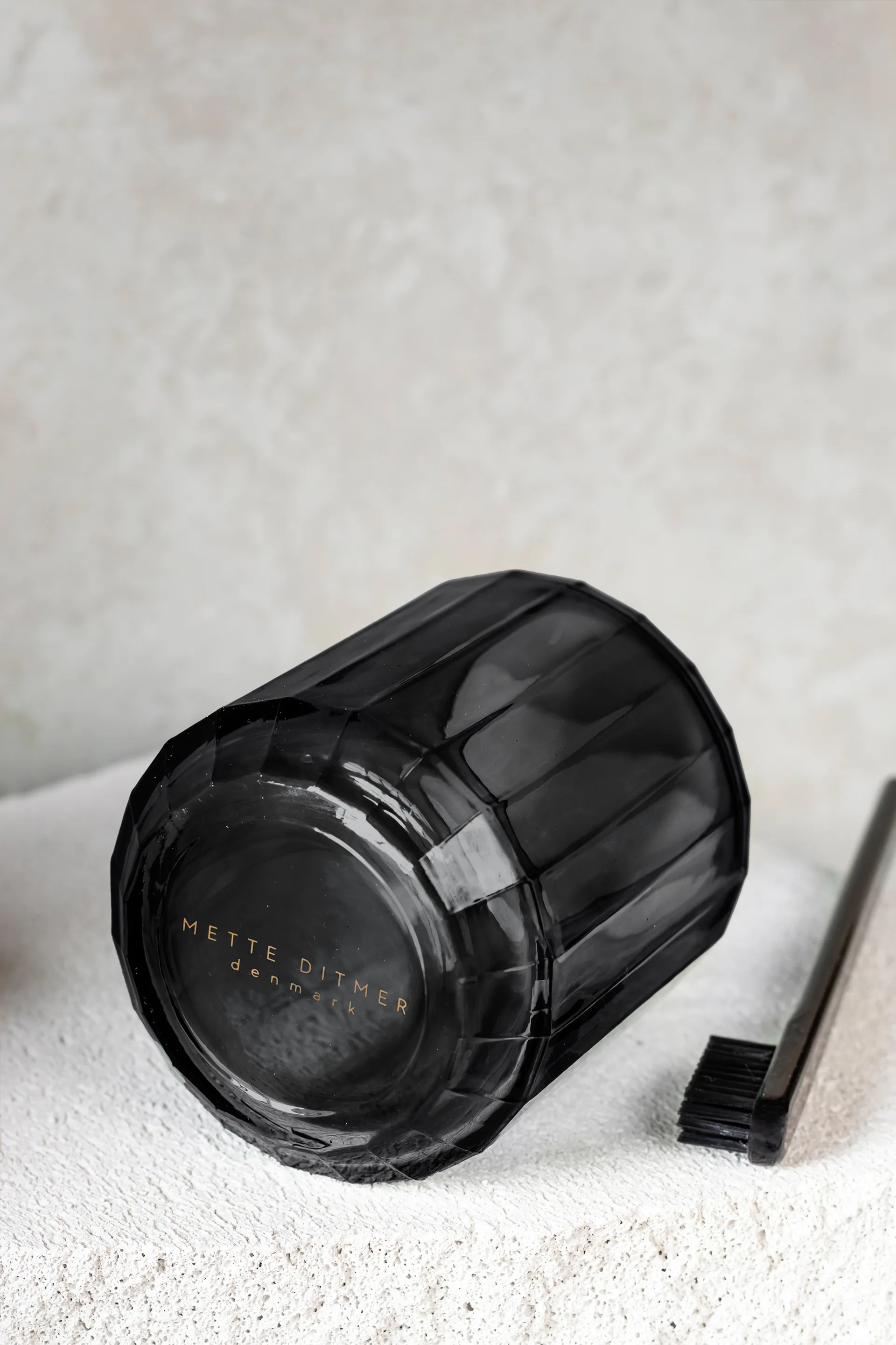 Vision Zahnbürstenhalter, Black Mette Ditmer
