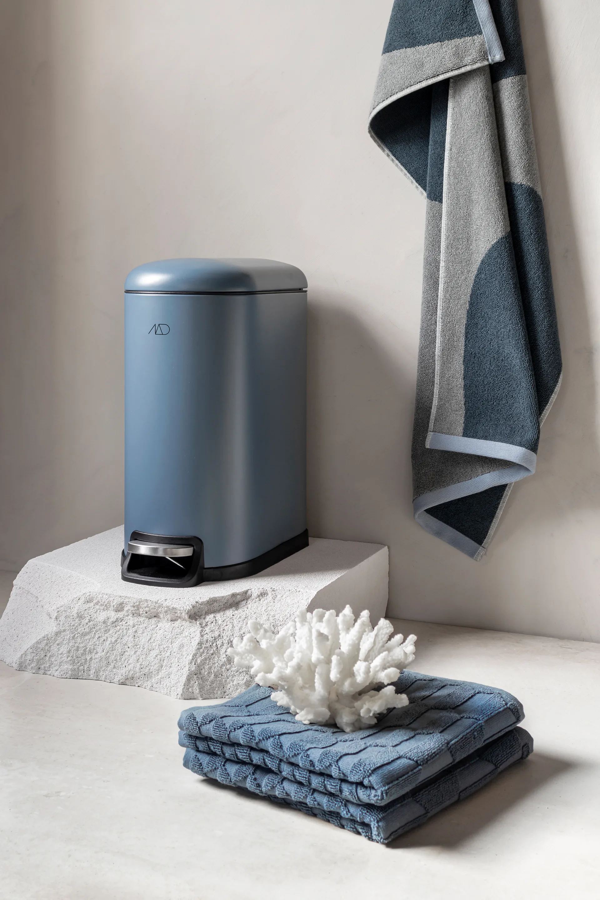 Walther Pedaleimer 10 liter, Stone blue Mette Ditmer