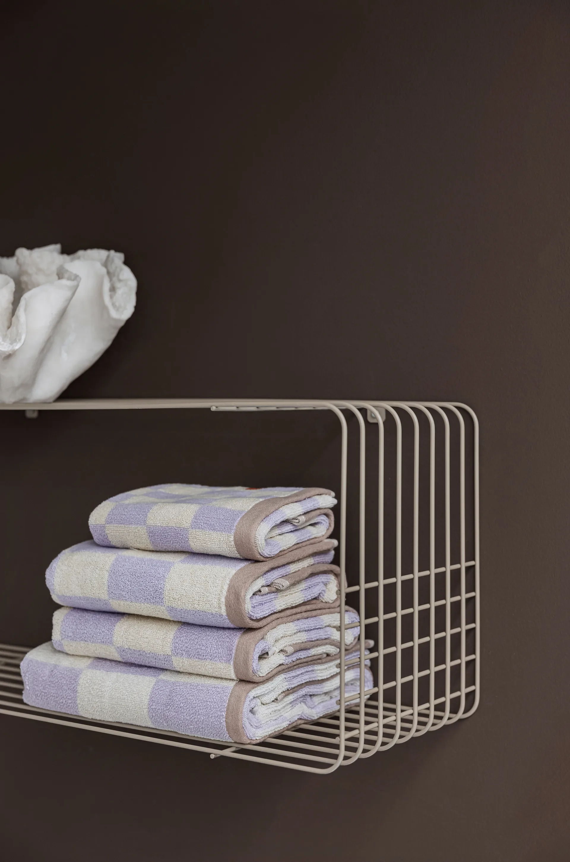 Wire Wandregal, Sand, 31x70x26 cm Mette Ditmer