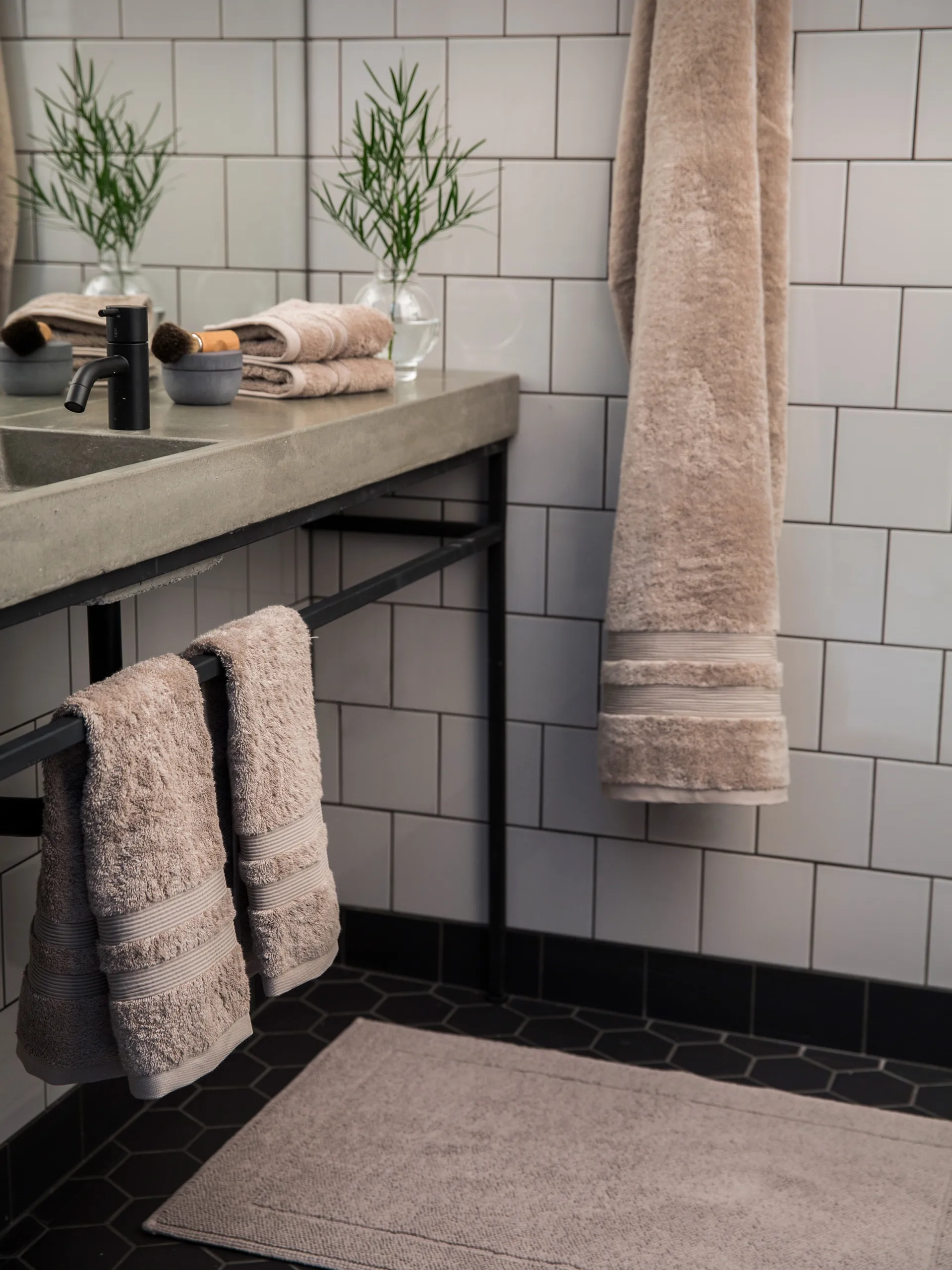 Portofino Badezimmerteppich, Hellbraun, 60 x 90cm Mille Notti