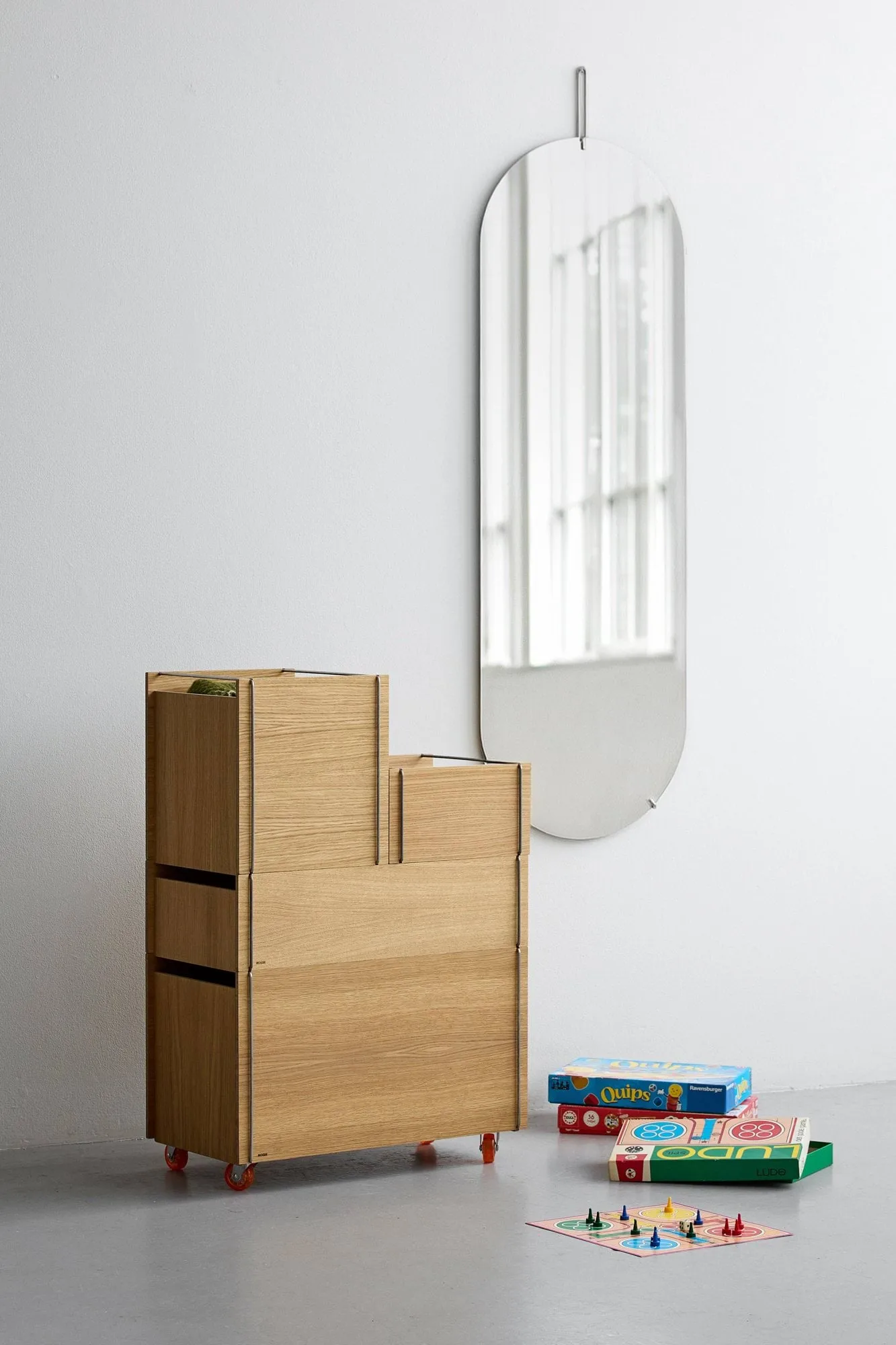 Moebe Aufbewahrungsbox, Geölte Eiche-Edelstahl, small, 16,5x30x31 cm MOEBE