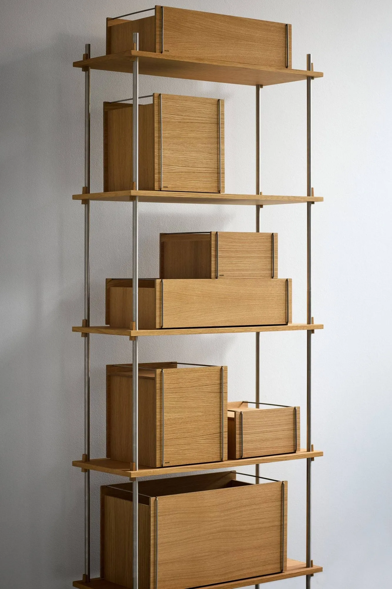 Moebe Aufbewahrungsbox, Geräucherte Eiche-Edelstahl, 33x60x31 cm MOEBE