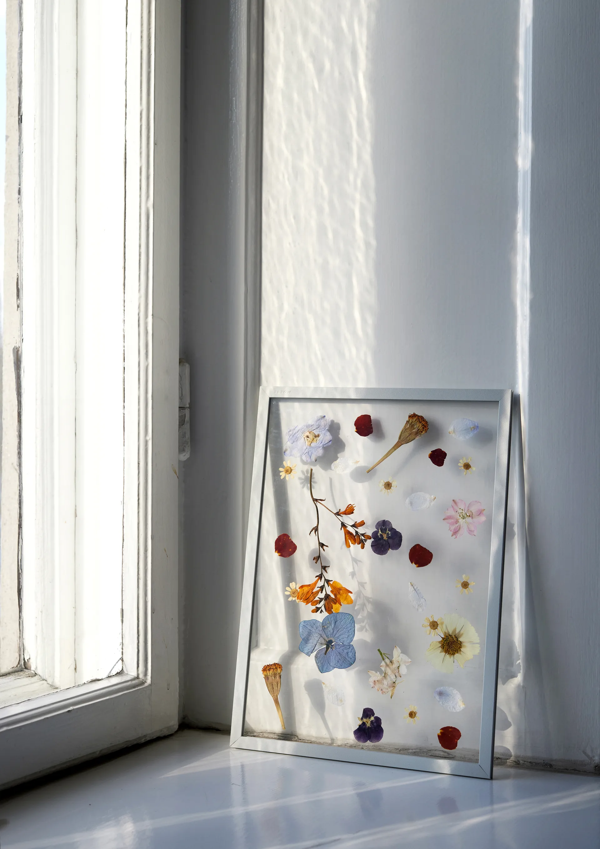 Moebe Rahmen A4 22,6 x 31,3 cm, Transparent, Grey MOEBE