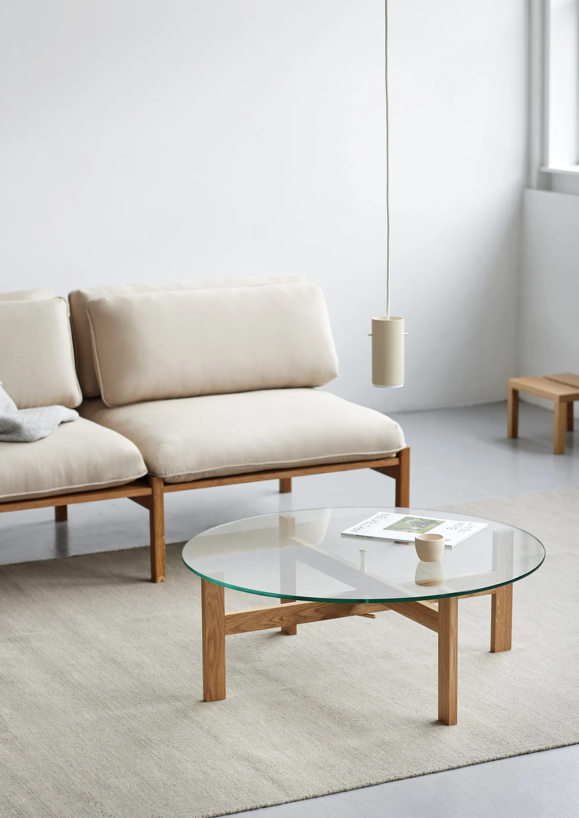 Moebe Round Couchtisch Ø88 cm, Eiche MOEBE