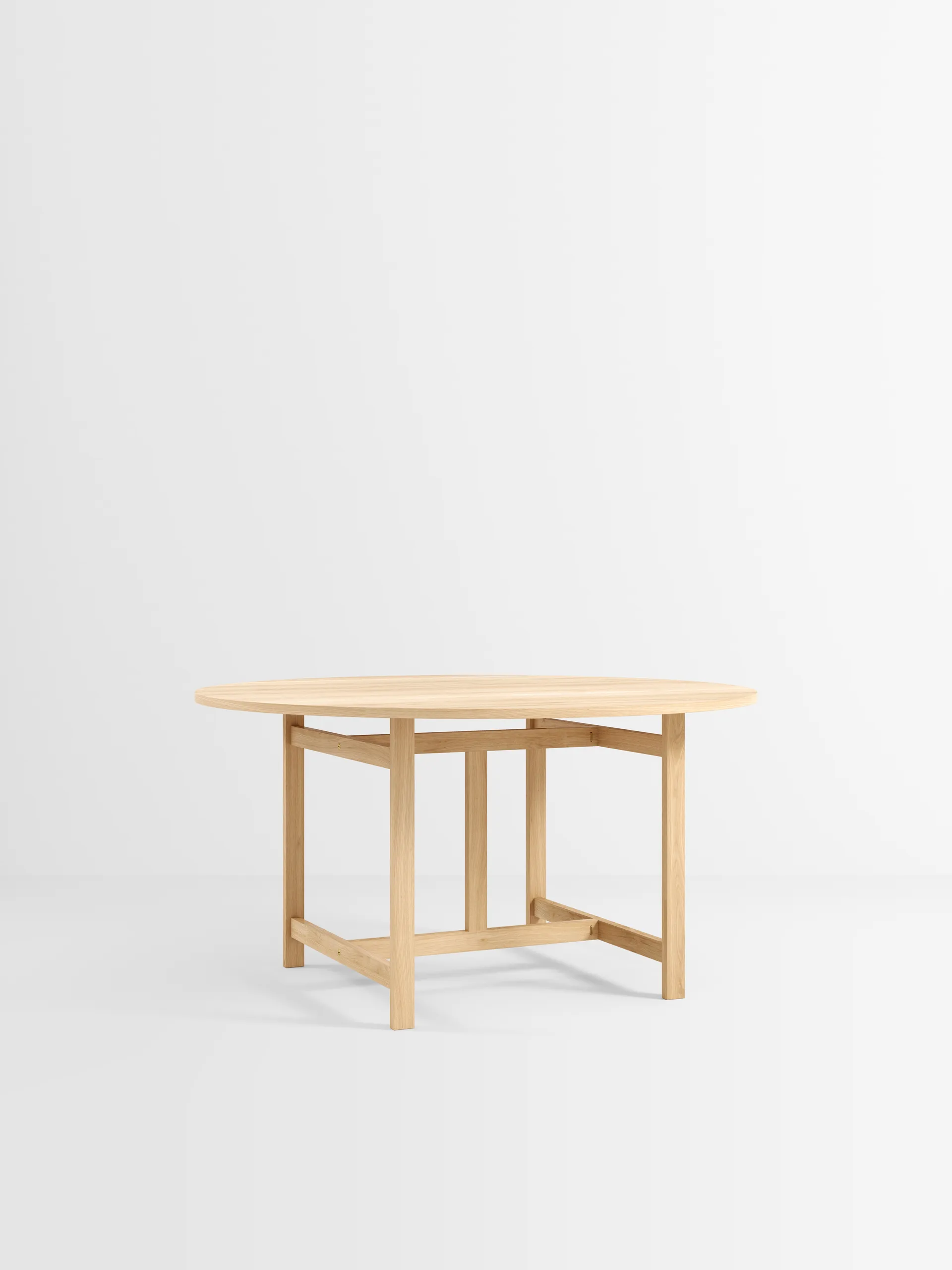 Moebe round dining table Esstisch Ø140 x 73,2cm, Eiche MOEBE