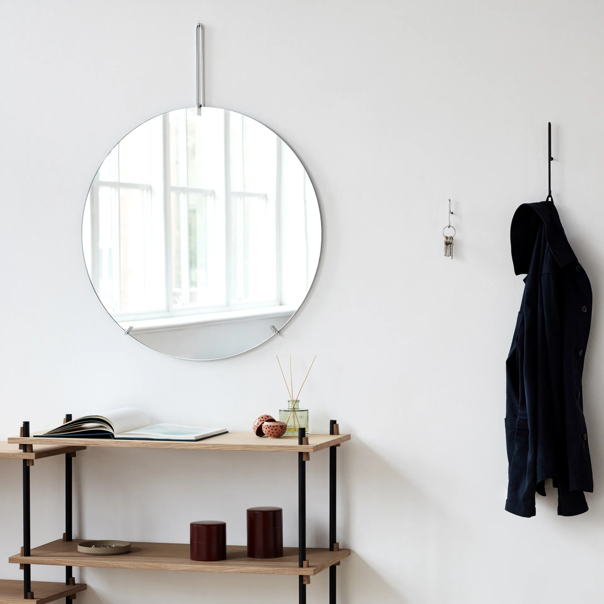 Moebe wall mirror Ø 70cm, Chrom MOEBE