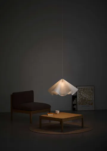 Sinuate Pendelleuchte - Weiß-Messing, groß Ø75x40 cm - MOEBE