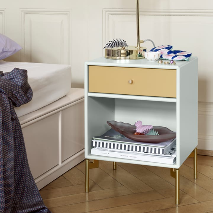 Dream Nachttisch, New white 101, Sockel 3cm Montana