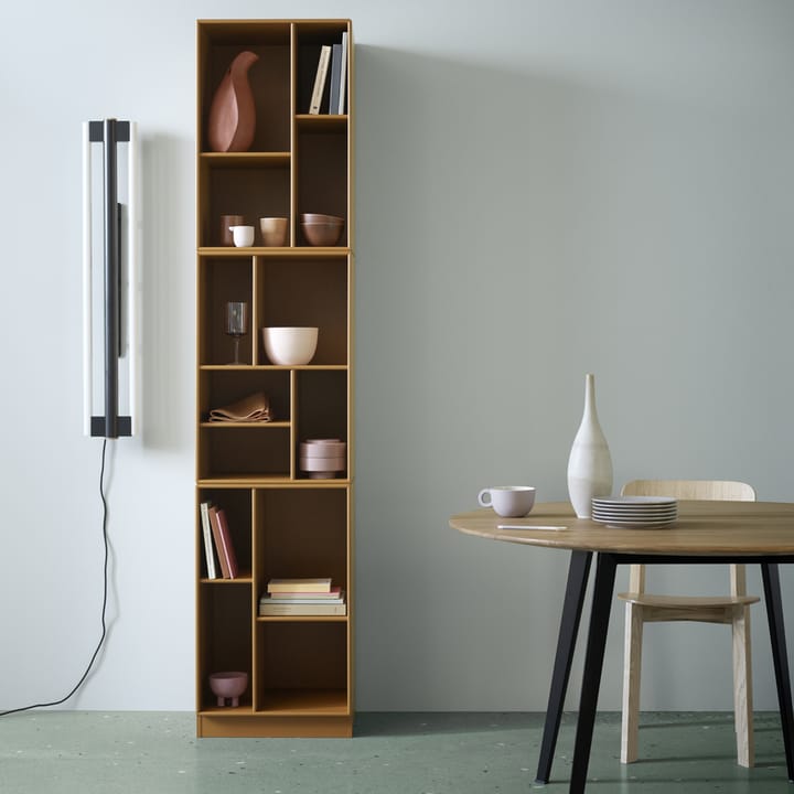 Loom Bücherregal, Monarch 135, incl. 3cm Sockel Montana