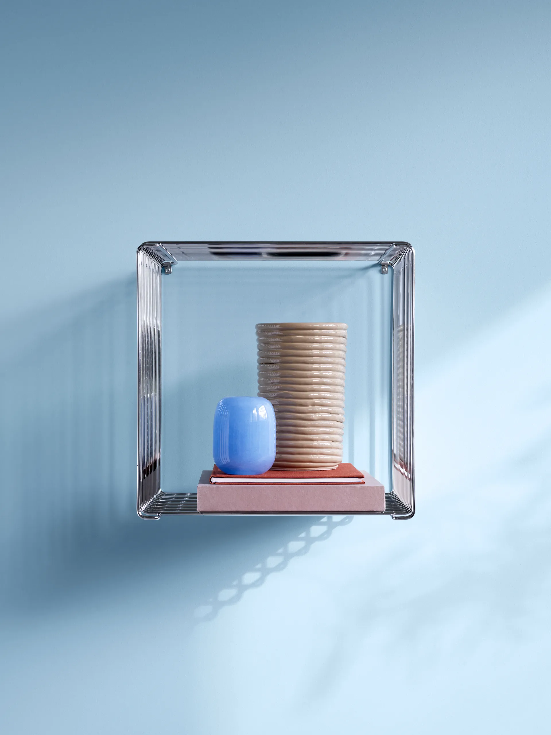 Panton Wire Single Regal 34,8x34,8x25,7 cm, Chrome Montana