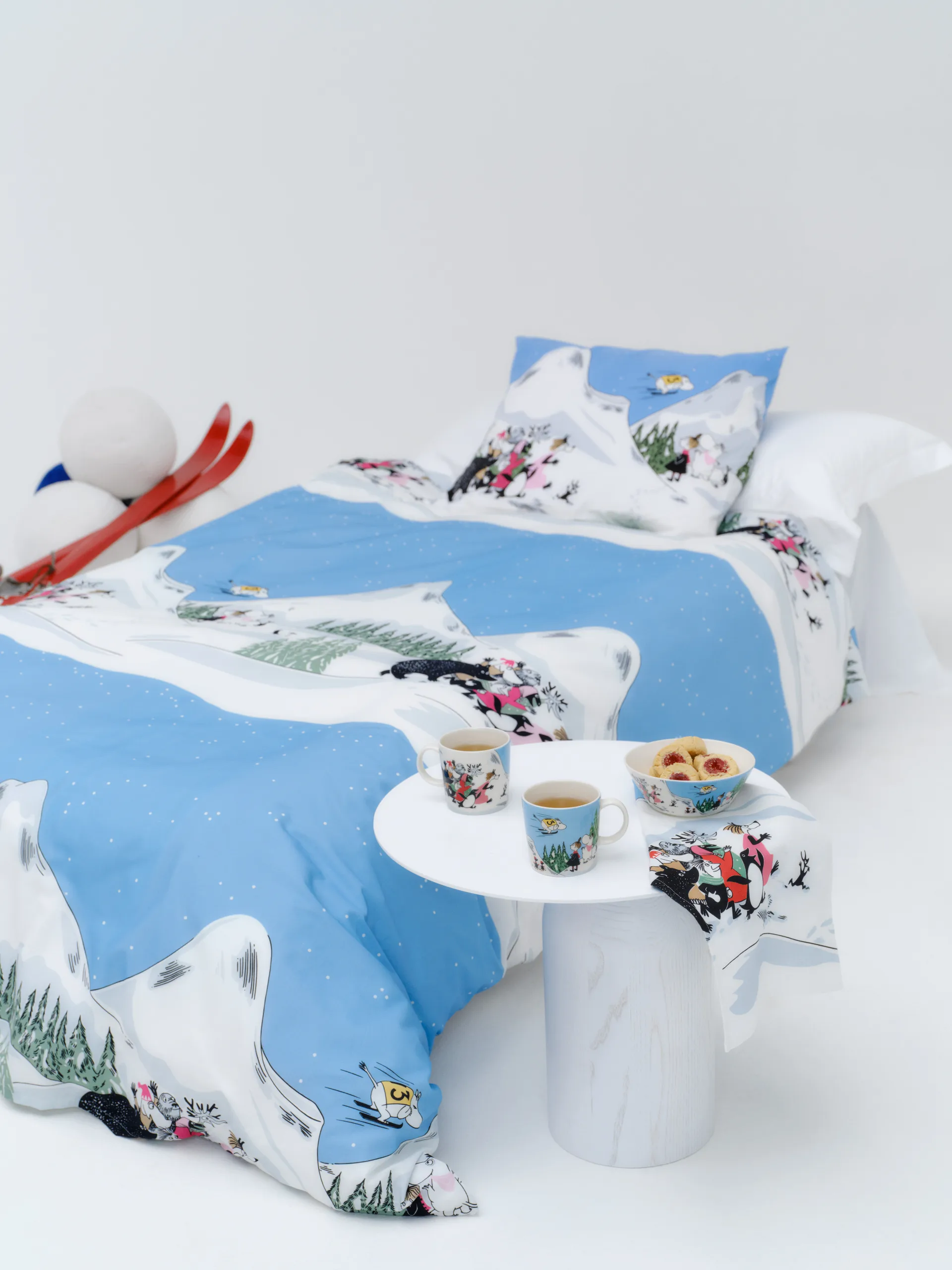 Mumin Schüssel Winter 2024 Skispringen , Ø15 cm Moomin Arabia