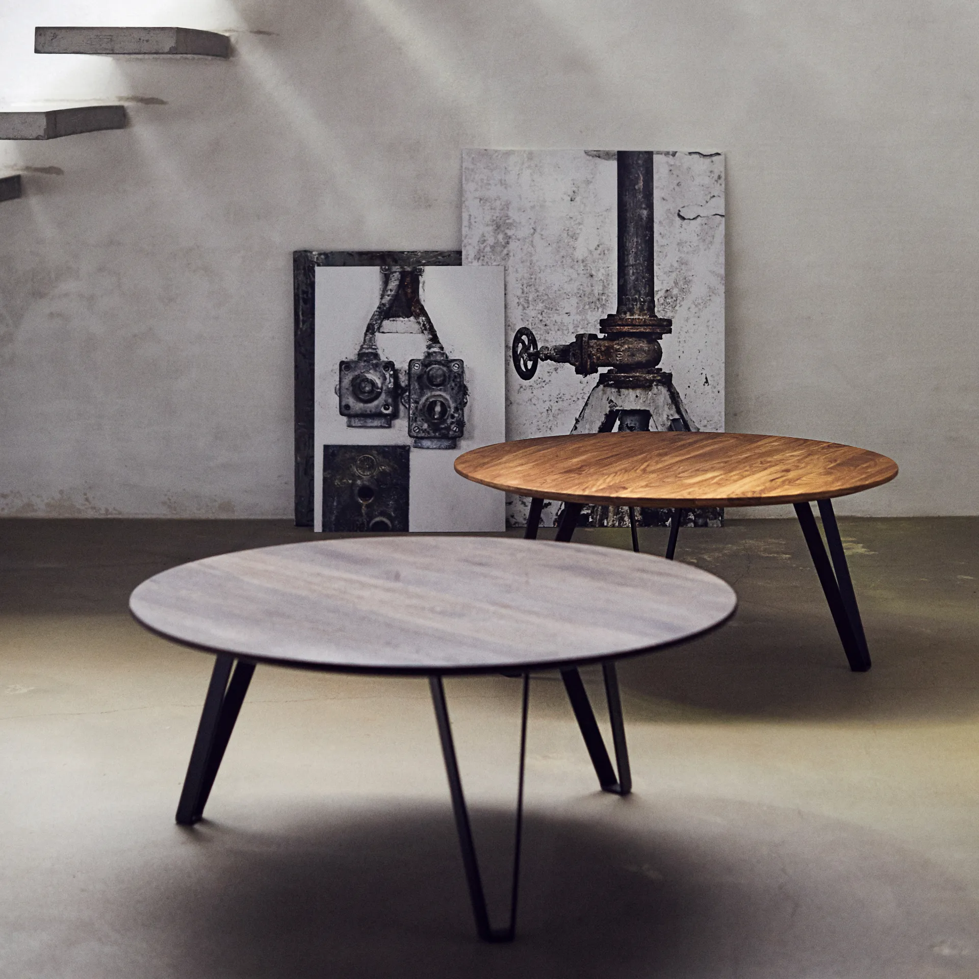 Space Couchtisch Ø90cm, Geräucherte Eiche MUUBS