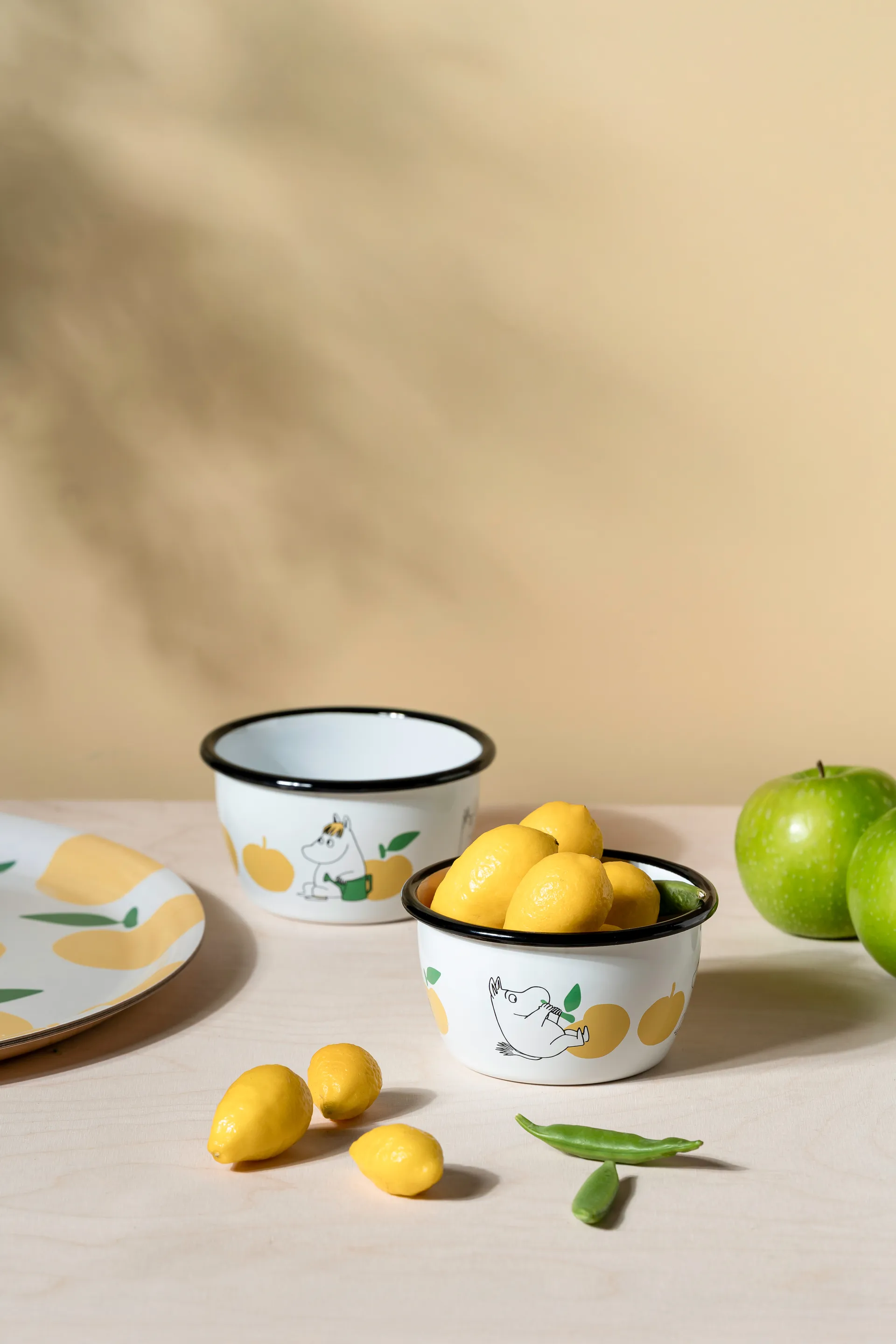 Mumin Emaille-Schale 30 cl, Joyfull Apples-gul Muurla