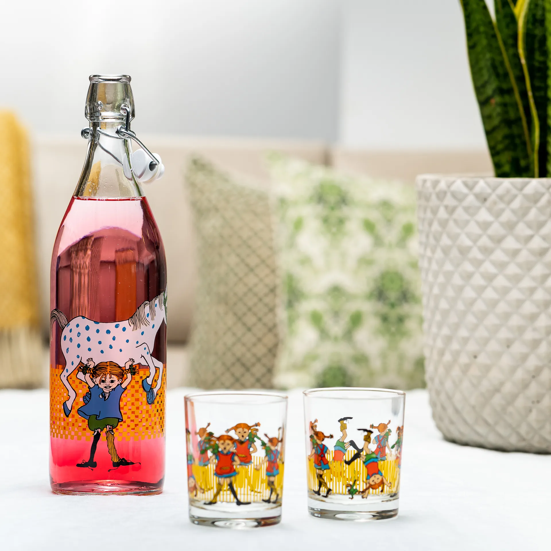 Pippi Glasflasche 1 L, Multi Muurla