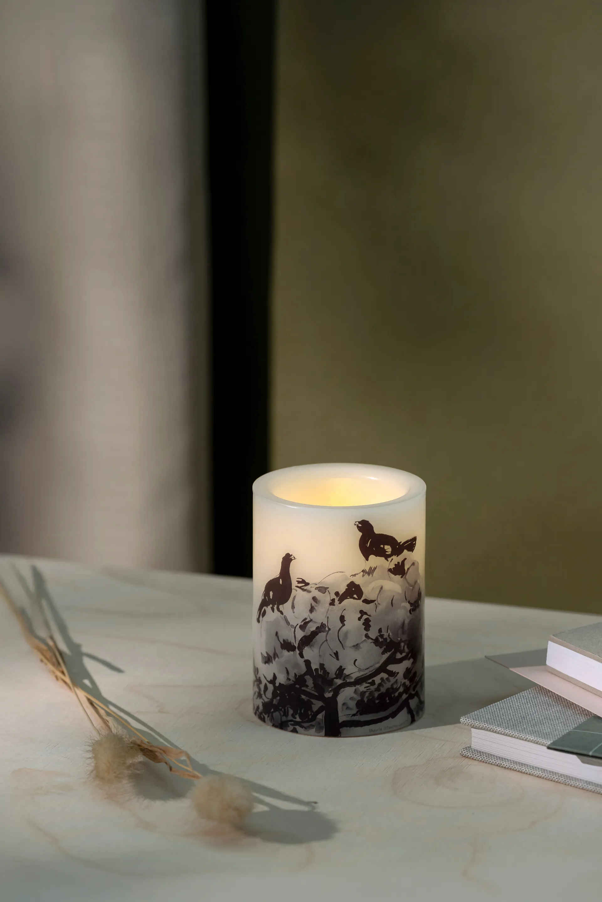 Teemu Järvi x Muurla LED-Licht Ø7,5x10 cm, Winter Carpercaillie Muurla