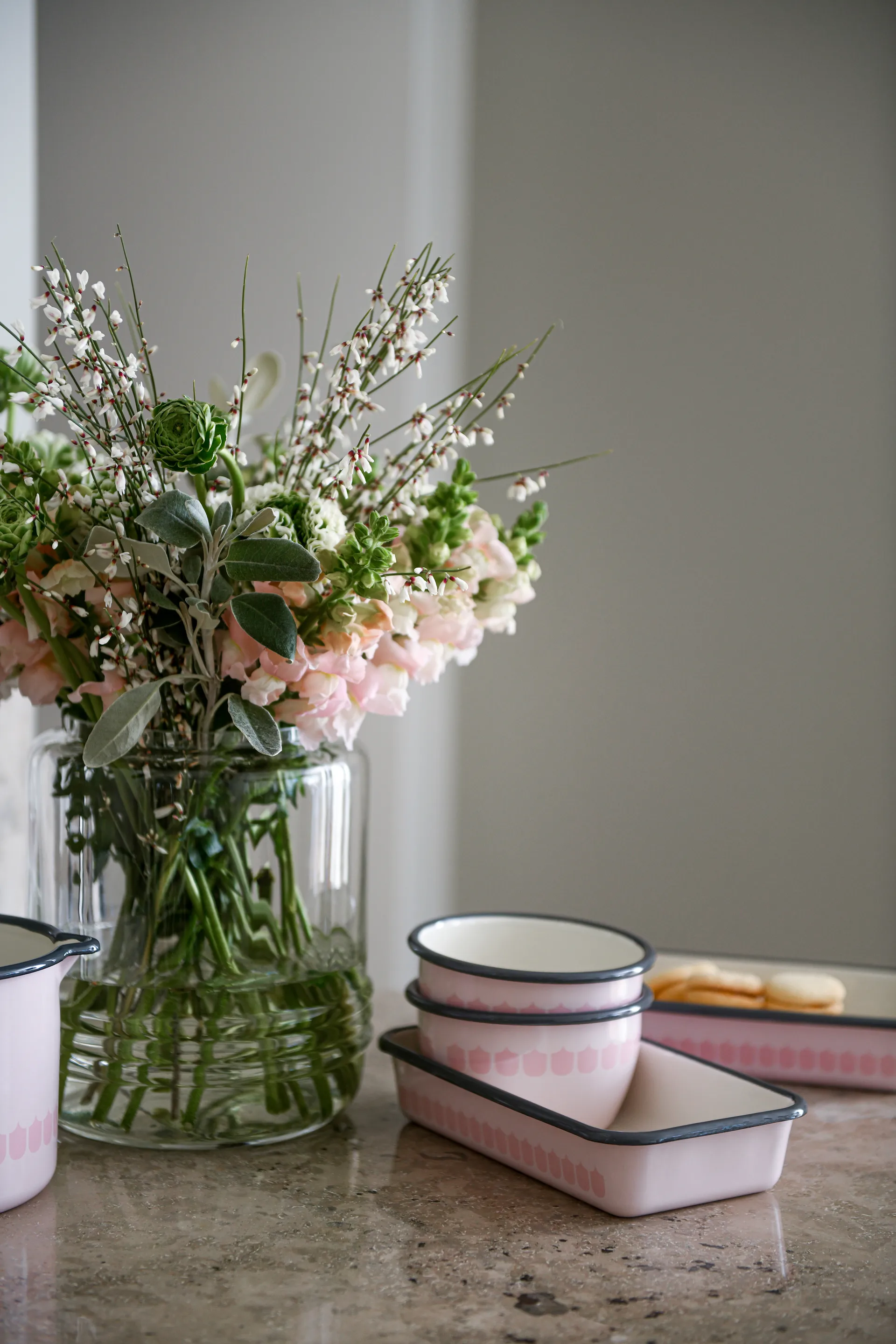 Vappu Emaille Topf 1,9 L, Rosa Muurla