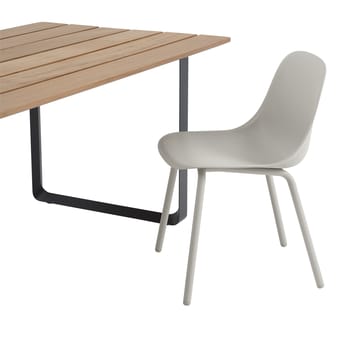 70/70 Outdoor Esstisch 225x90 cm schwarzes Stahlgestell - undefined - Muuto