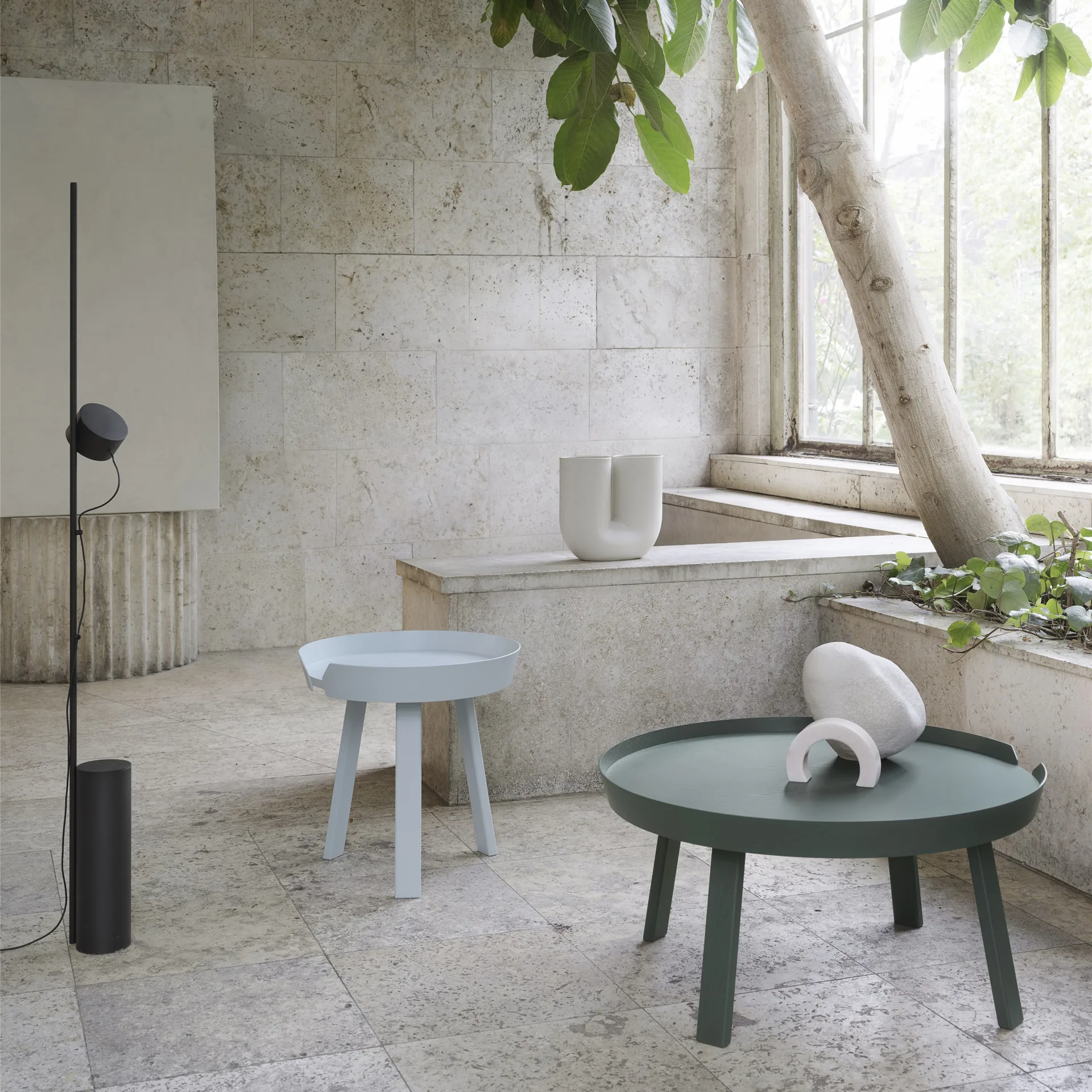 Around Beistelltisch groß, Dark green Muuto