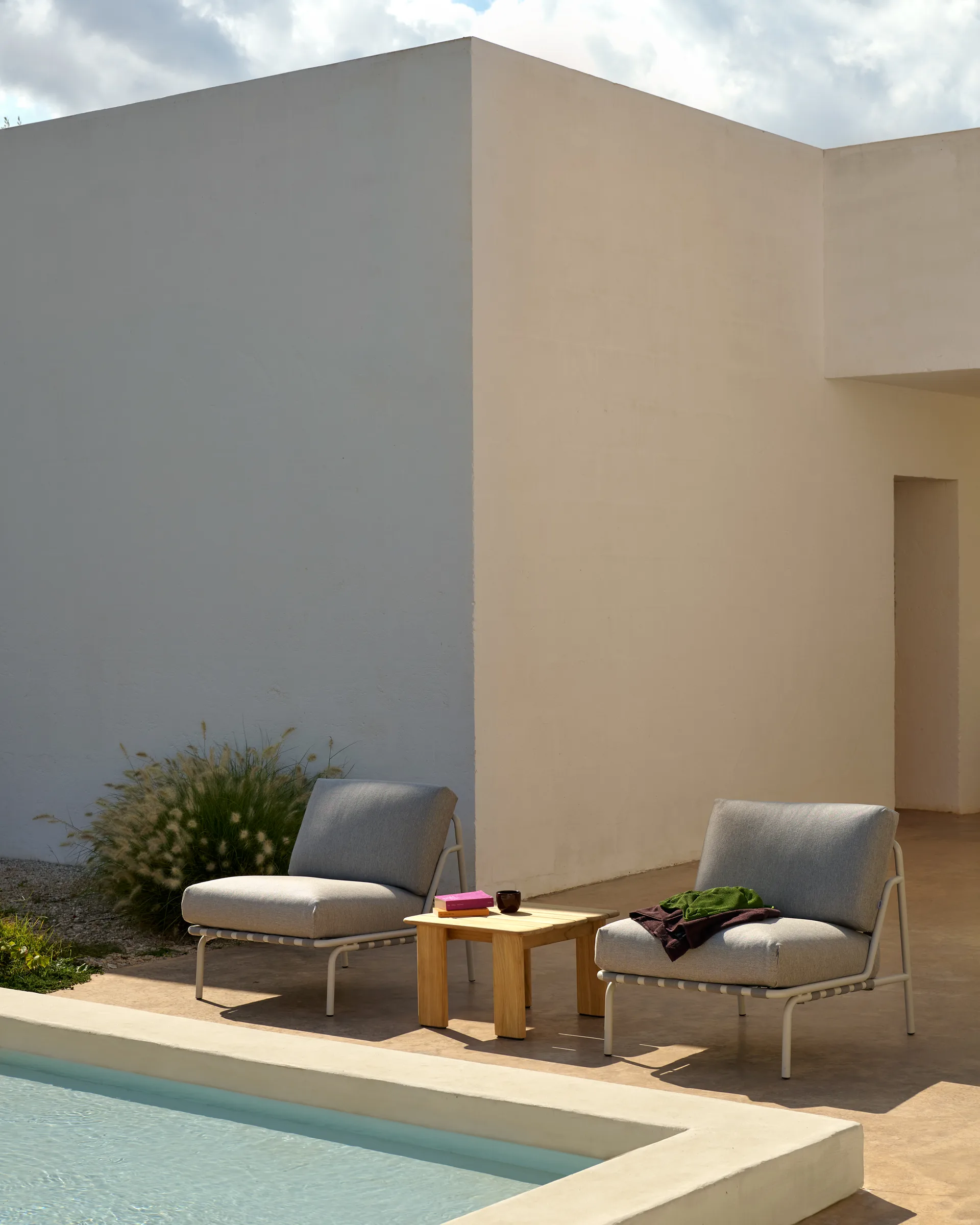 Assemble Couchtisch, Teak, 55x55 cm Muuto