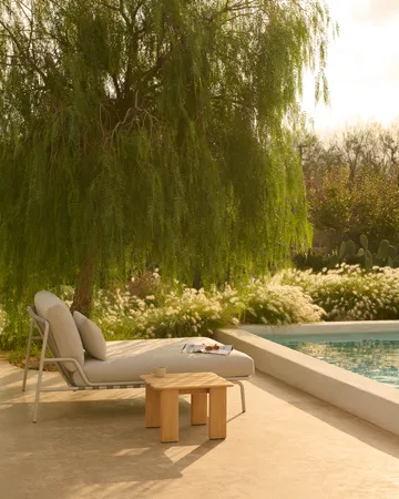 Assemble Couchtisch - Teak, 55x55 cm - Muuto