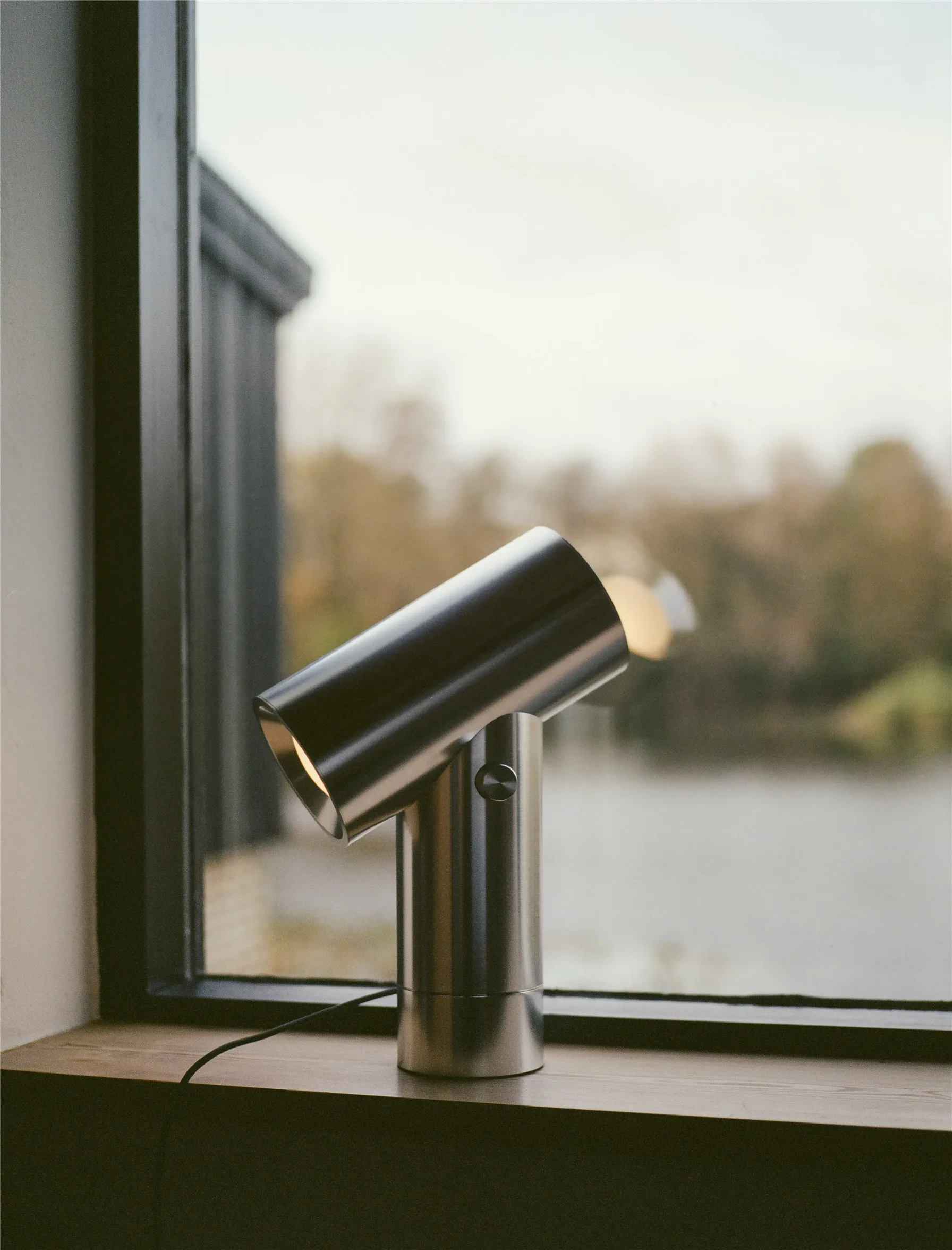 Beam Tischleuchte 45,4 cm, Polished aluminium Muuto