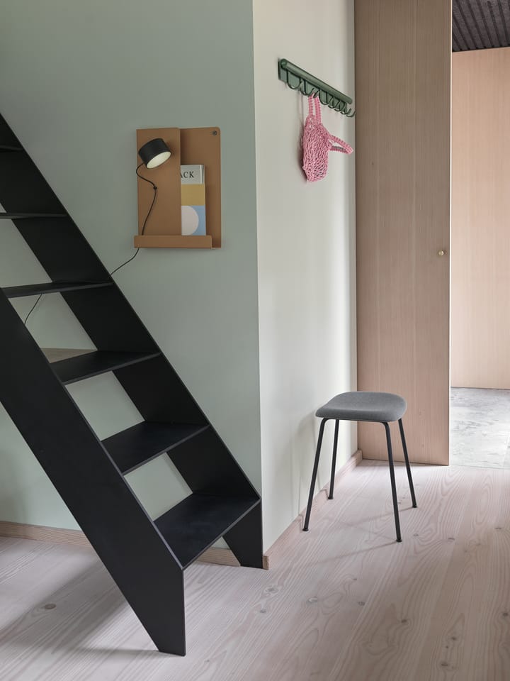 Coil Kleiderhaken 100cm, Dark green Muuto