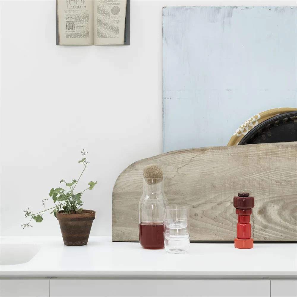 Corky Karaffe, Klar Muuto