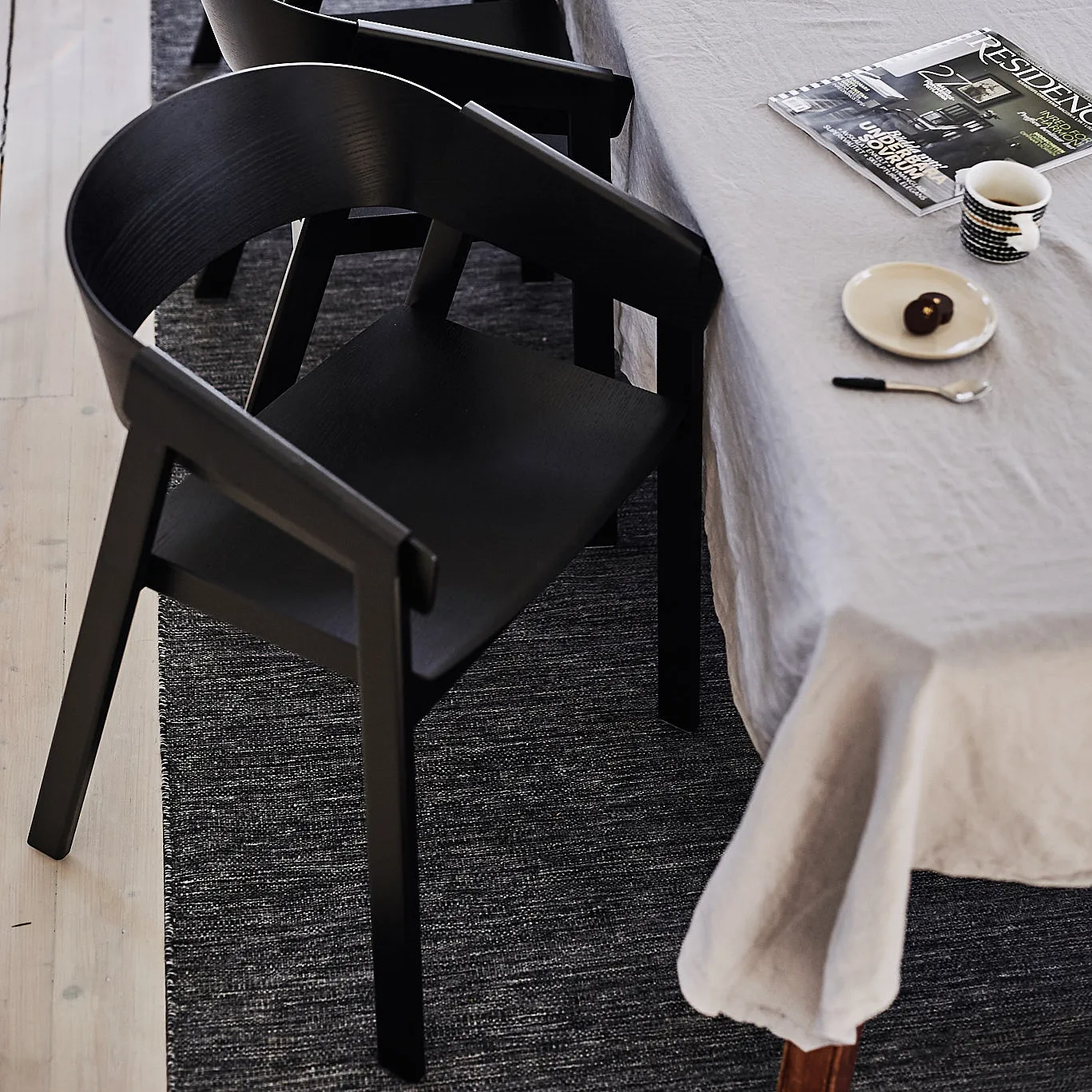 Cover Armchair, Schwarz Muuto