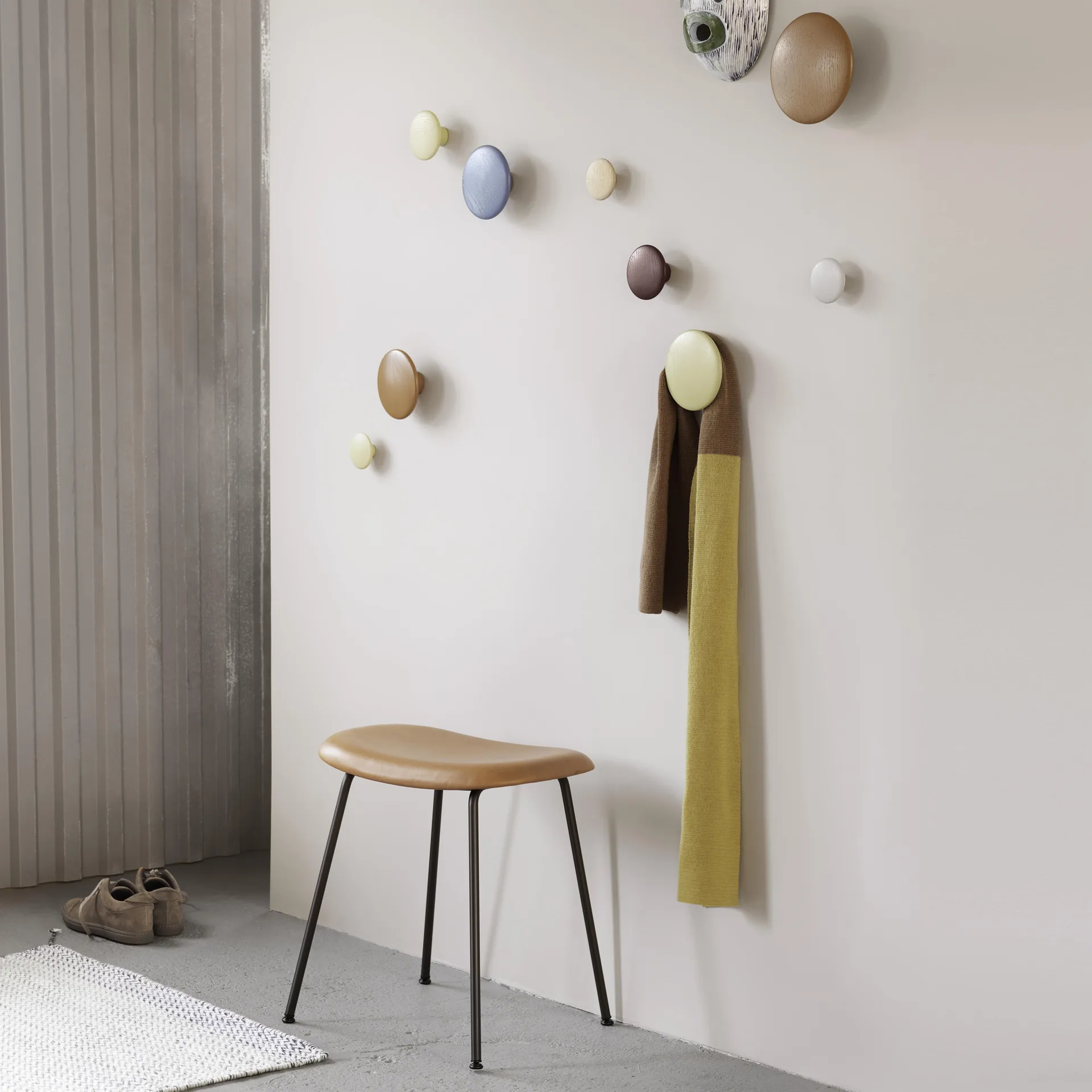 Dots Wandhaken senfgelb, Extra klein Muuto