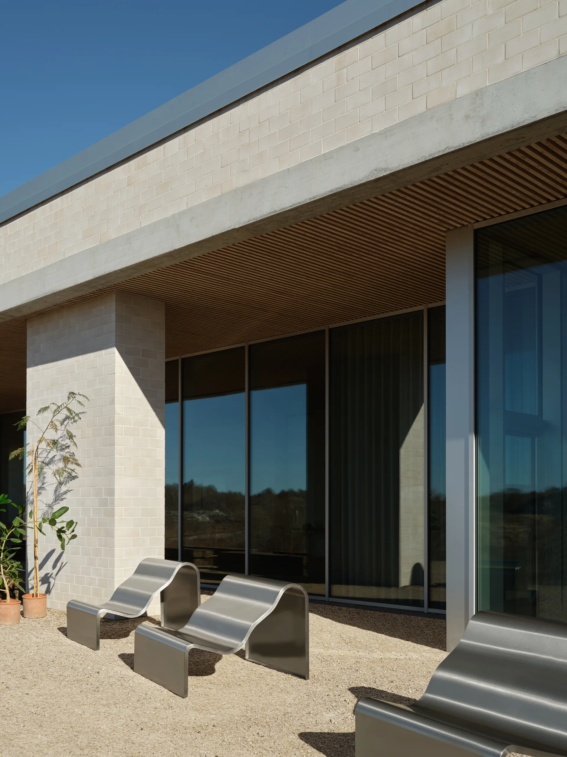 Dream View Bank, Gebürsteter Stahl, 100 cm Muuto