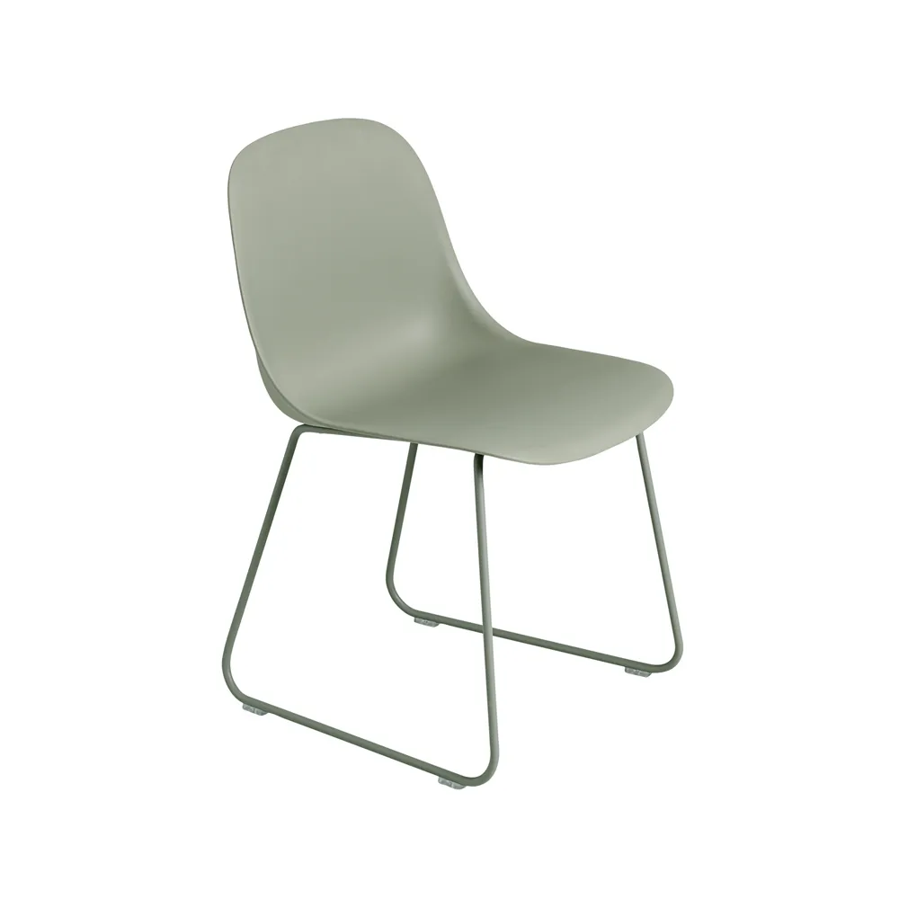 Fiber Armlehnstuhl sled base, Dusty green, Grüner Sitz Muuto