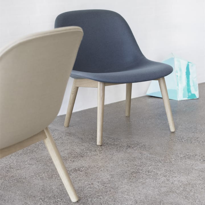 Fiber lounge Sessel mit Eichenholzbeine - Divina 154 - Muuto