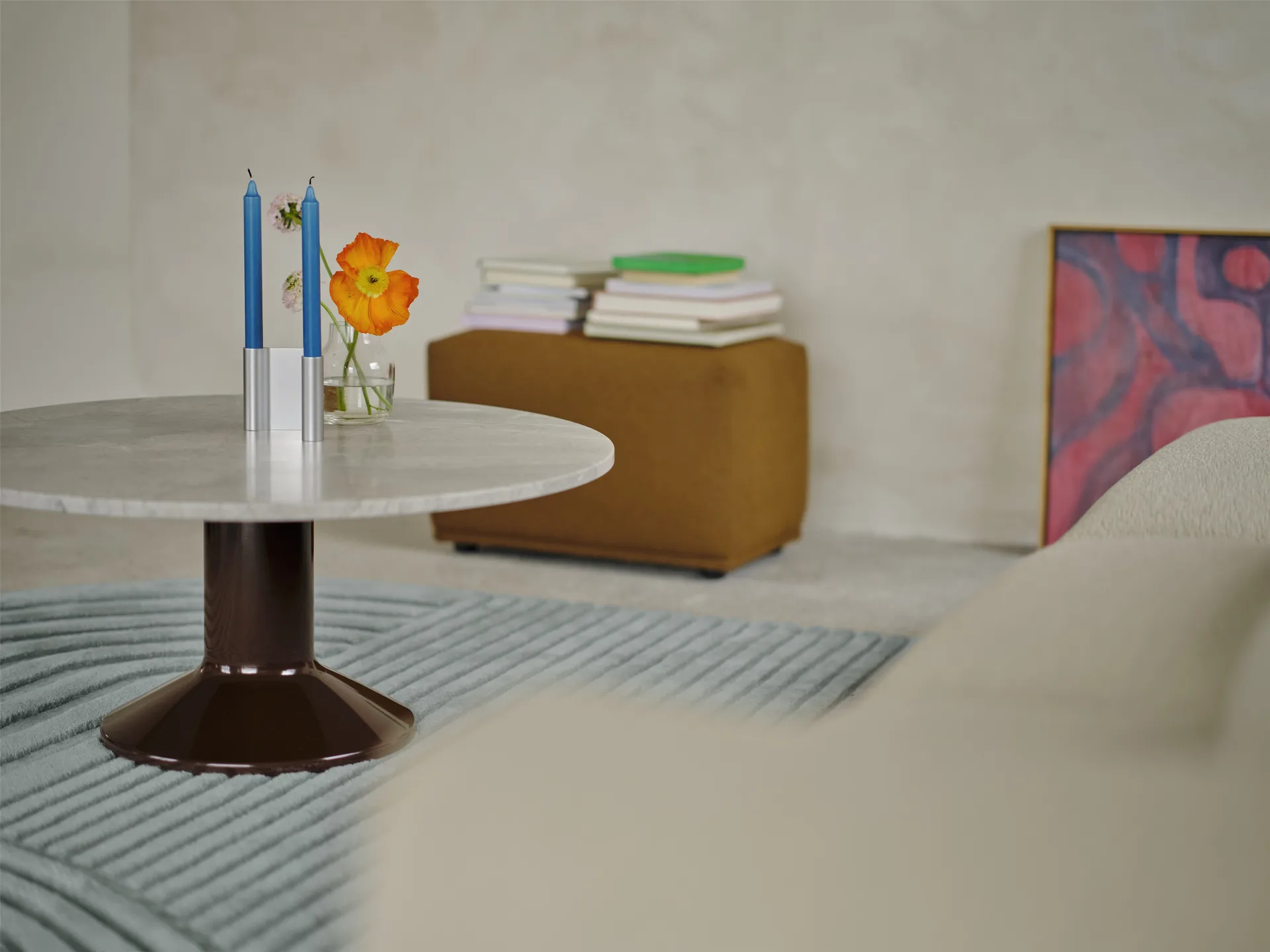 Midst Couchtisch, Grey marble-dark red, Ø90 cm Muuto