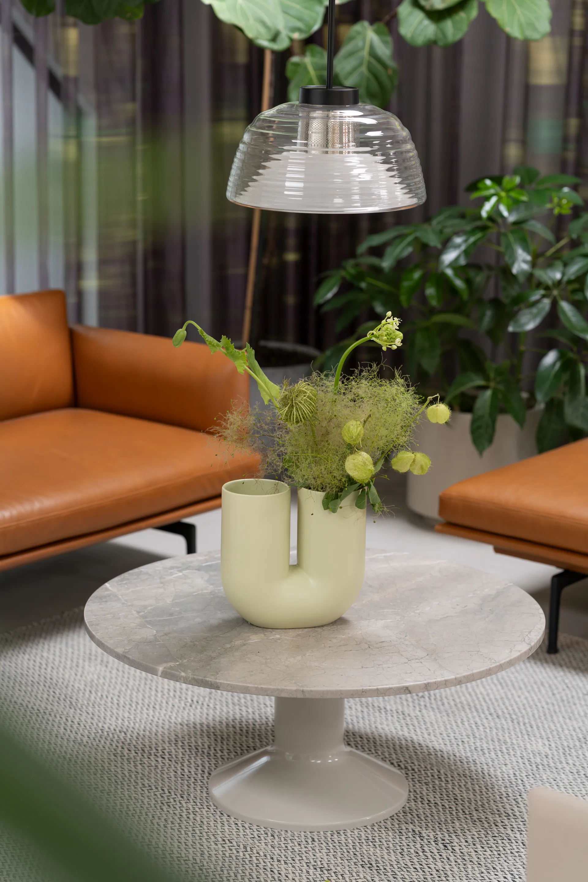 Midst Couchtisch, Grey marble-grey, Ø90 cm Muuto