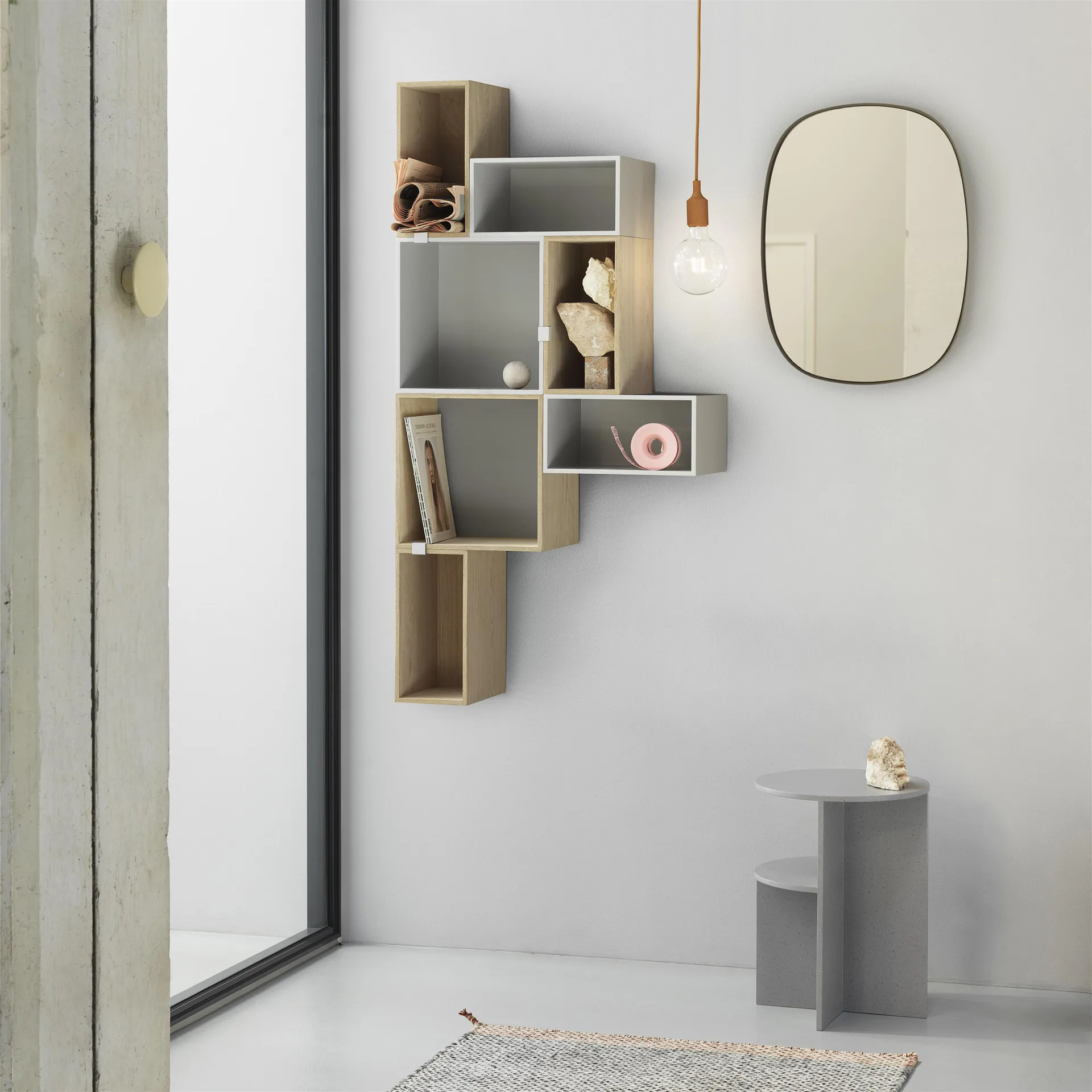 Mini stacked 2.0 Regalsystem, medium, Hellgrau Muuto