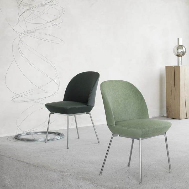 Oslo Beistellstuhl verchromte Beine, Twill Weave 990 Muuto