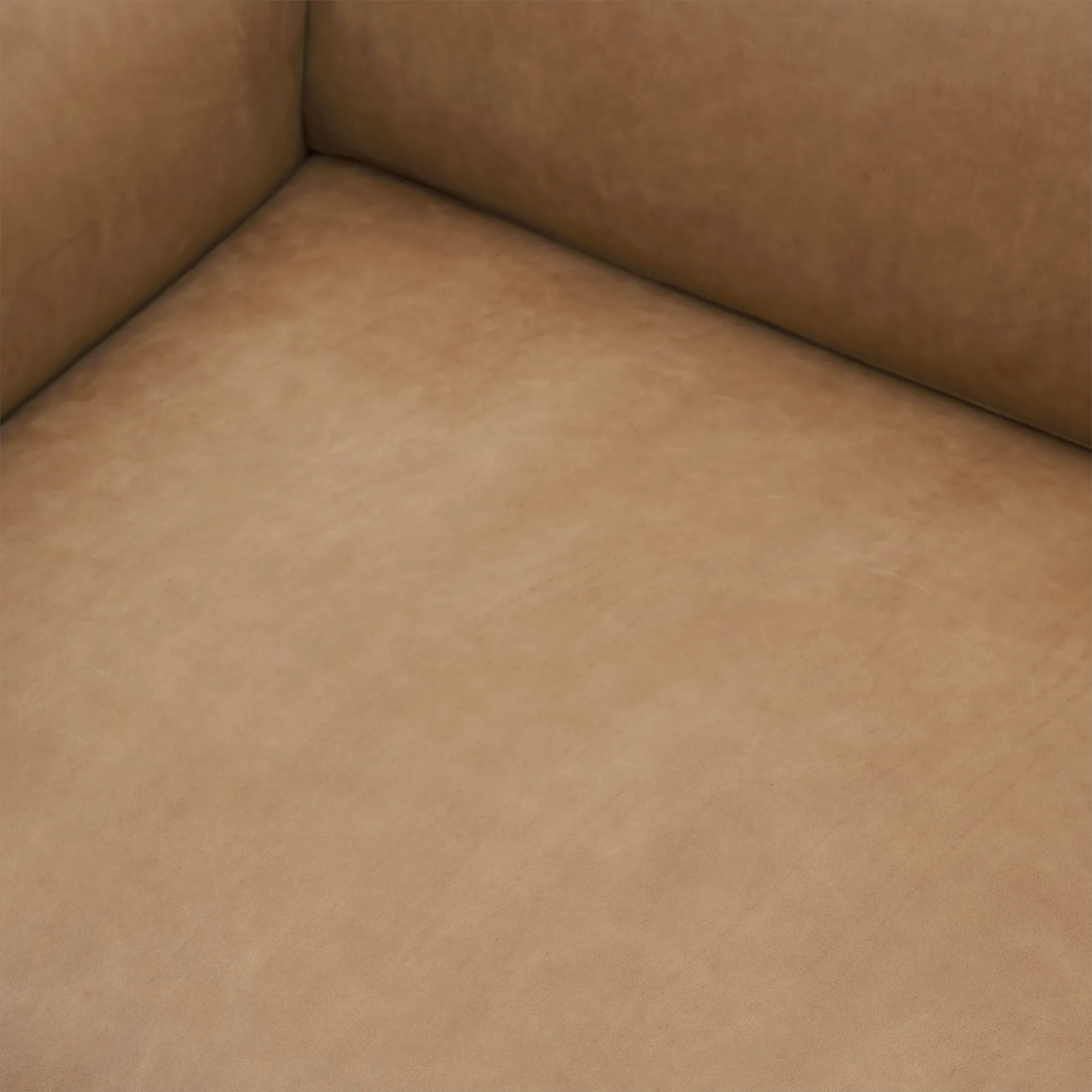 Outline 3,5-Sitzer Sofa, polished alu, Grace leather Camel Muuto